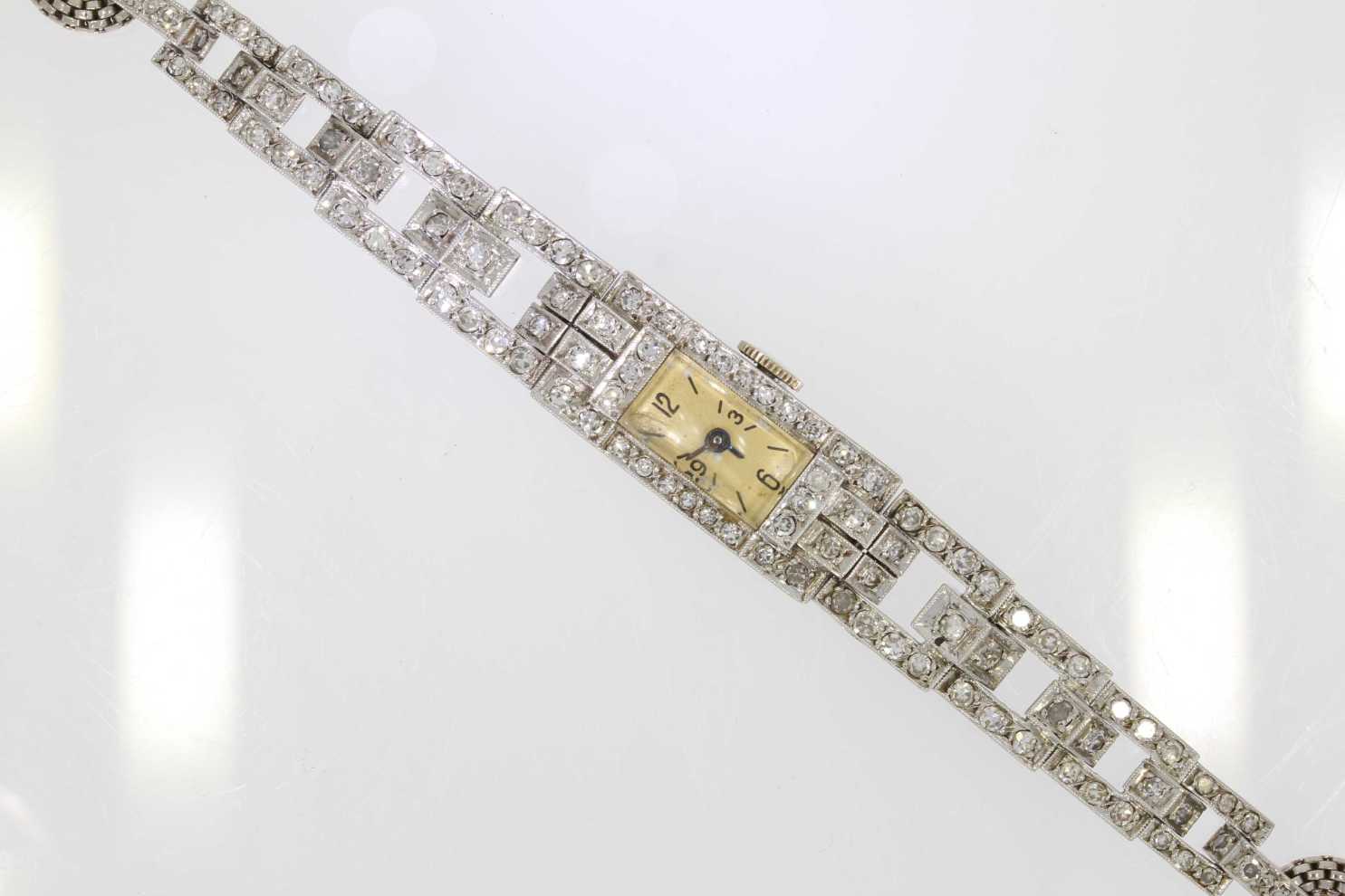 montre-ancienne-art-deco-diamants-or-platine.jpg