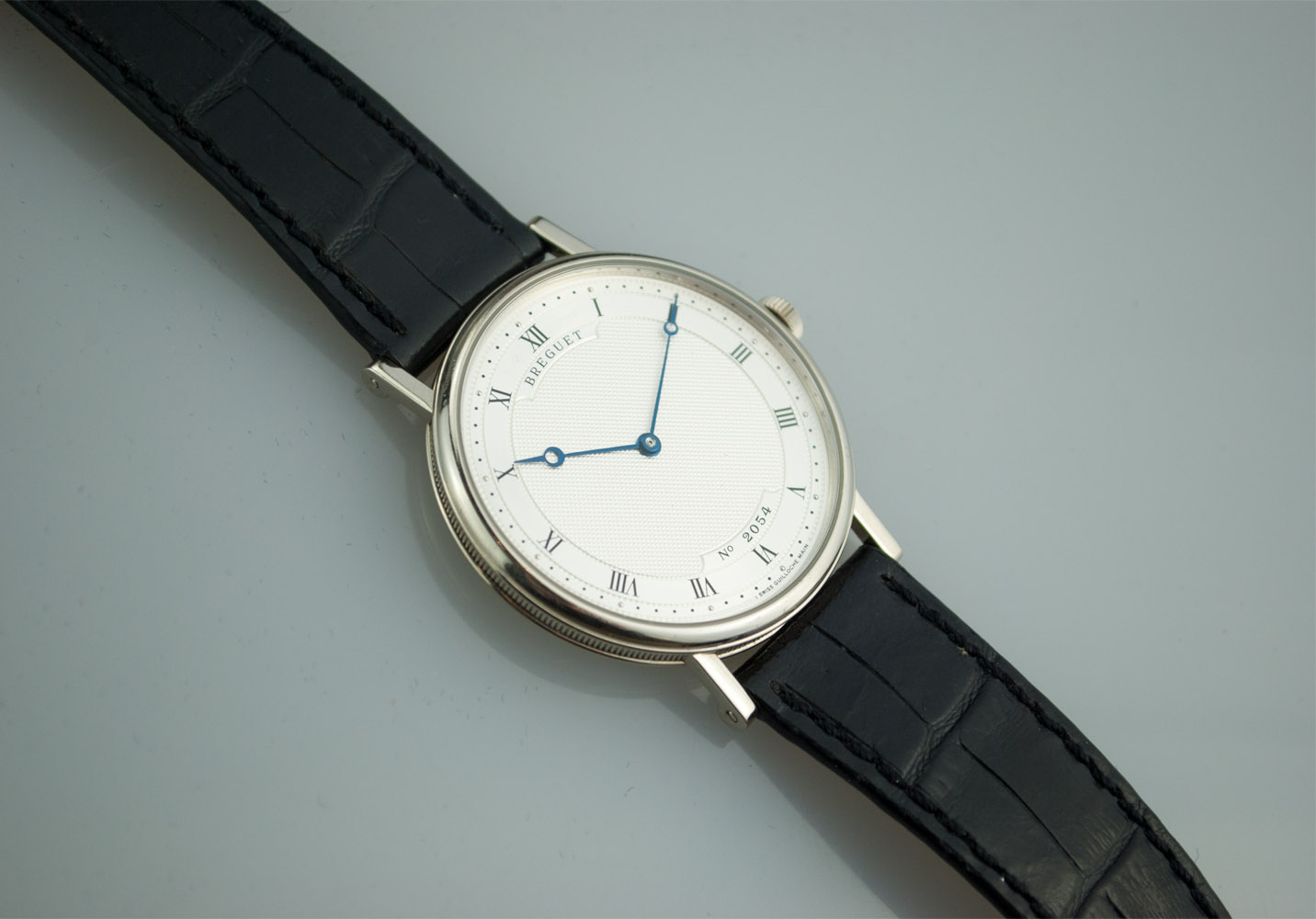 Breguet-ultrathin-2.jpg