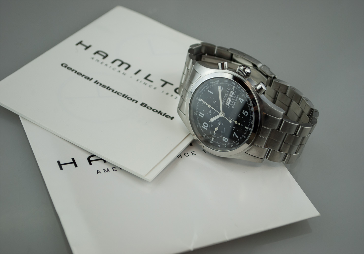 Hamilton-khaki-1.jpg