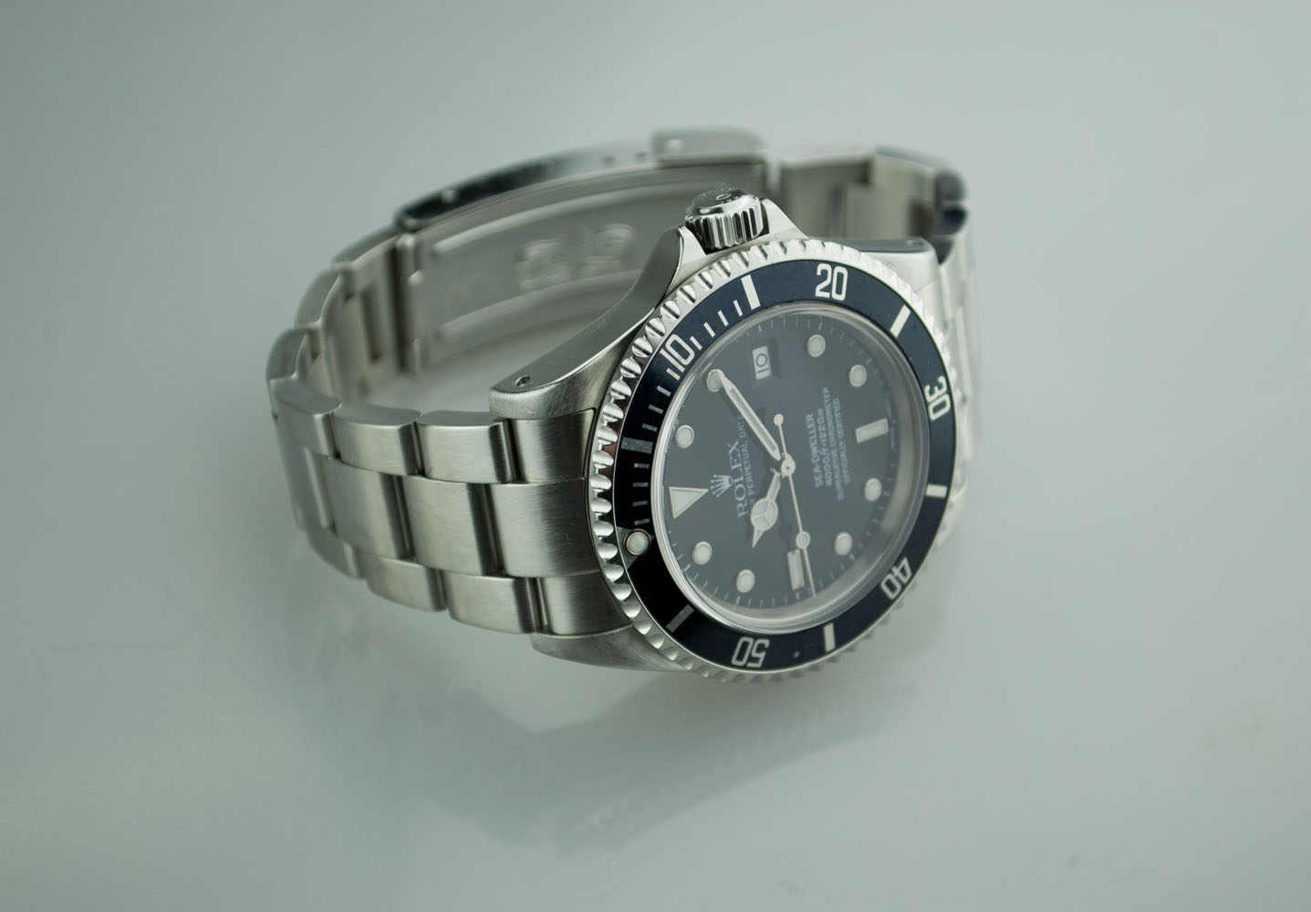 Rolex-seadweller4vbuhjnk4.jpg