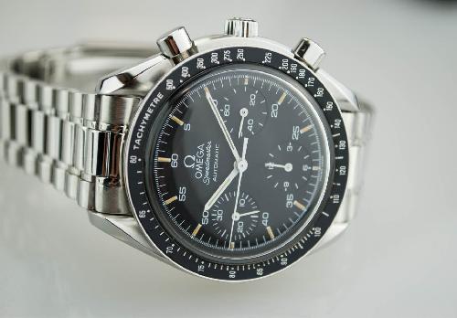 Omega-Speedmaster3a.jpg