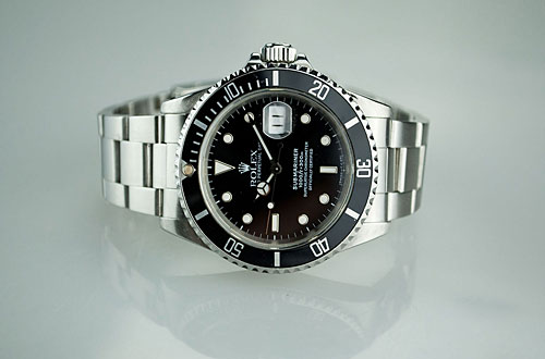 Rolex-sub-2-gvjkn2.jpg