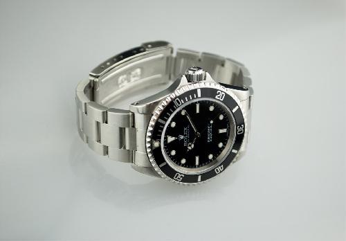 Rolex-sub1zsfygbhjkn1.jpg