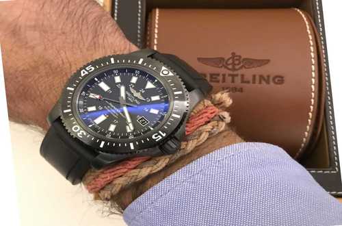 breitling-superocean44-poignet.jpg