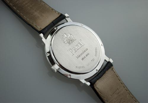piaget-orblanc-2.jpg