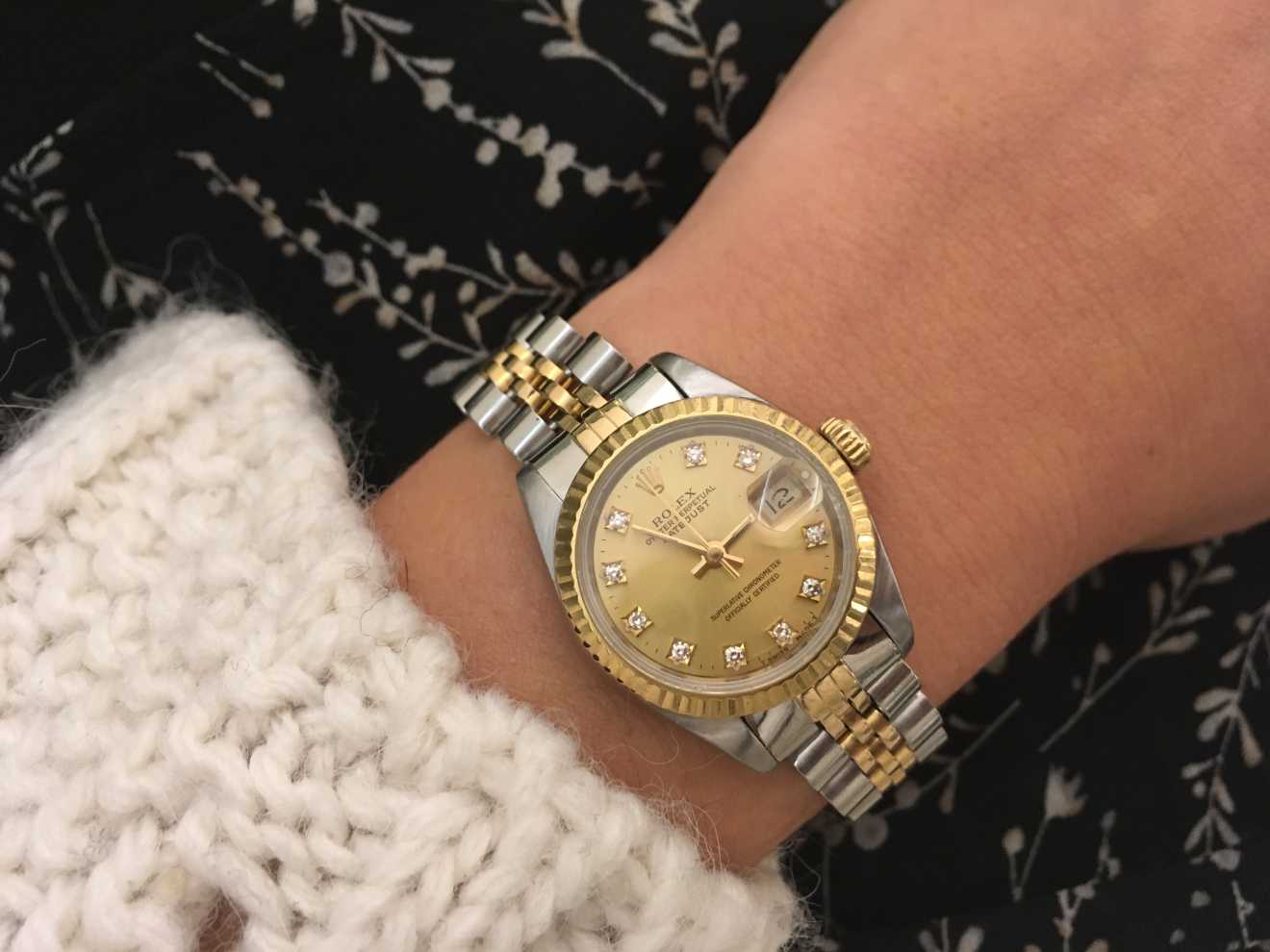 montre-rolex-datejust-diamant-poignet.jpg