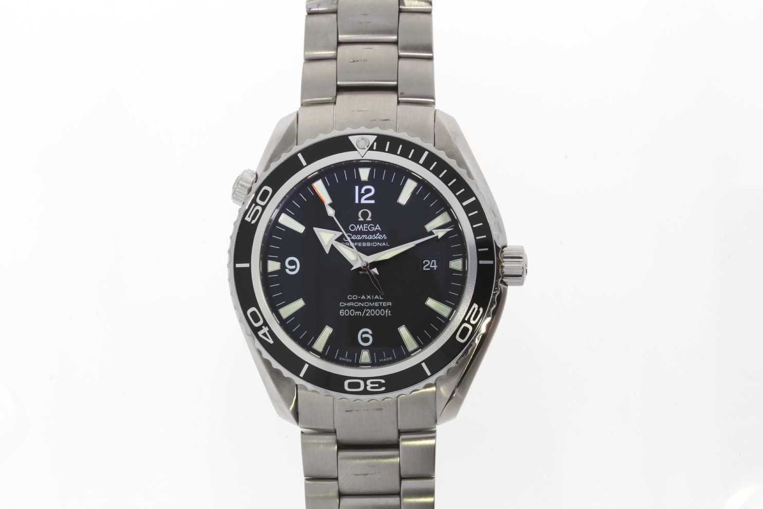 omega-seamaster-planet-ocean-face.jpg