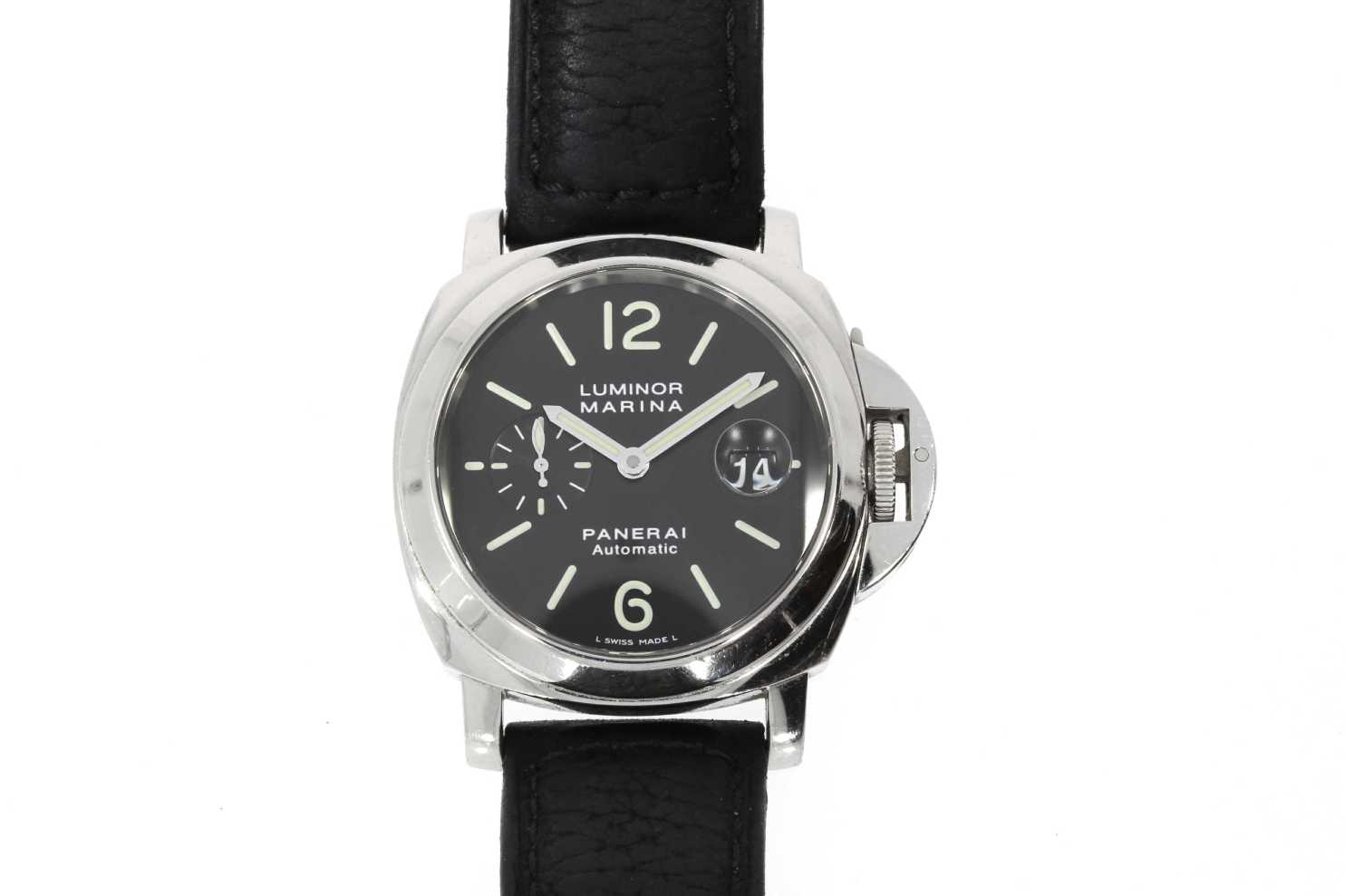 panerai-luminor-marina-face.jpg