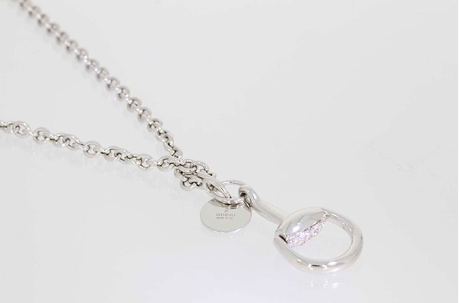 pendentif-gucci-363.jpg
