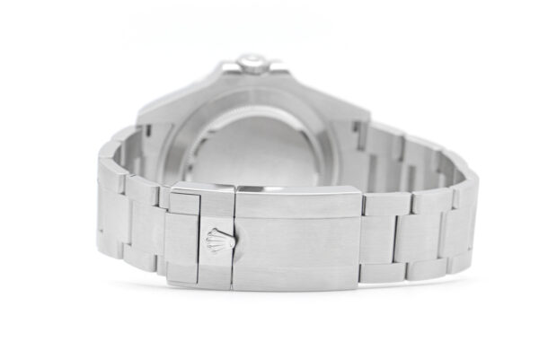 Explorer II – Image 2