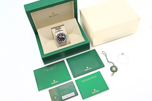 Explorer II – Image 3