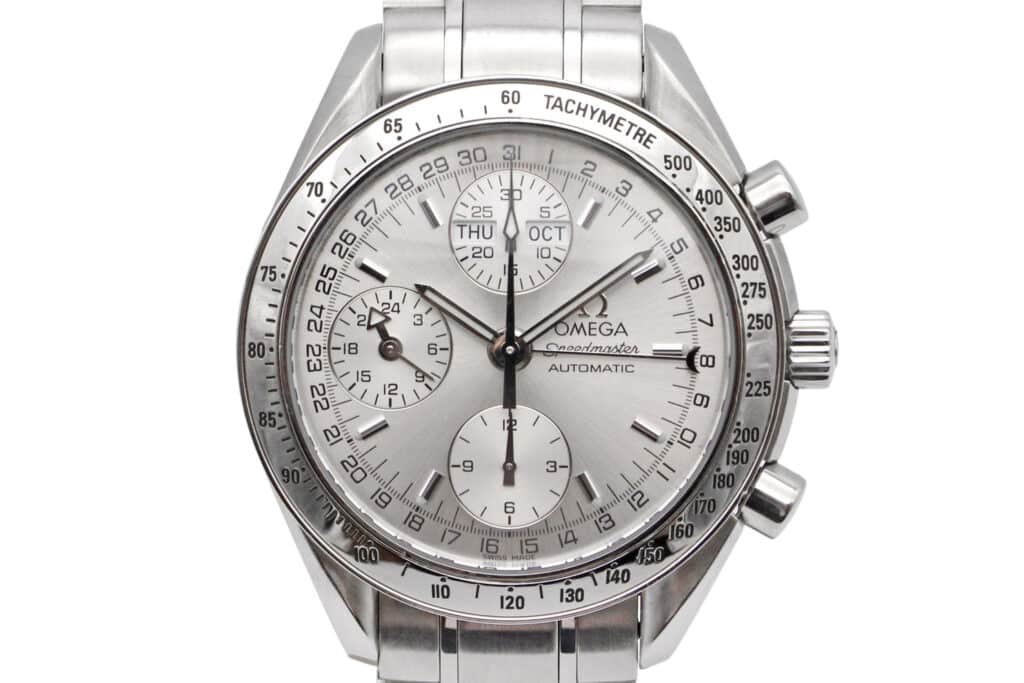 Montre OMEGA Speedmaster reduced Day-Date, cadran argenté, guichet de date, jour, mois, chronographe