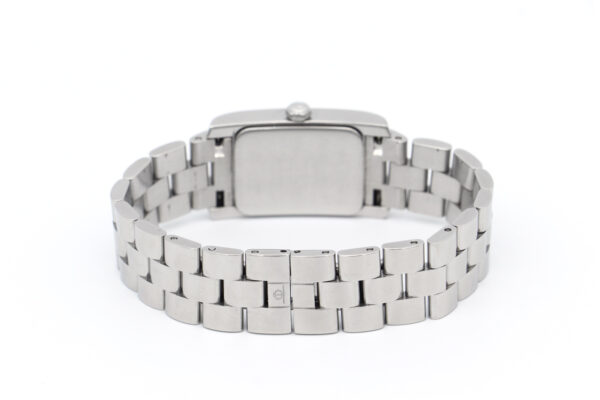 Hampton – Image 2