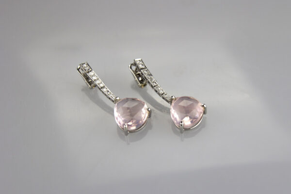 Diamants et quartz rose