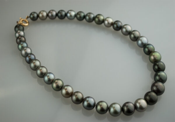 Collier en chute – Image 2
