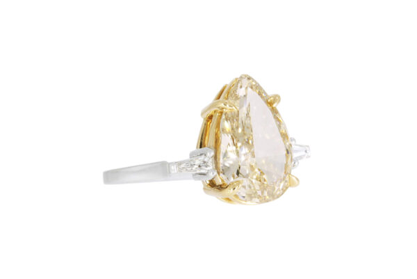 Light yellowish – Image 3