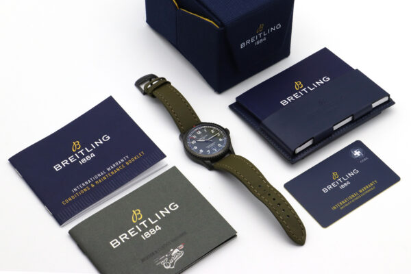 Navitimer Aviator 8 – Image 3
