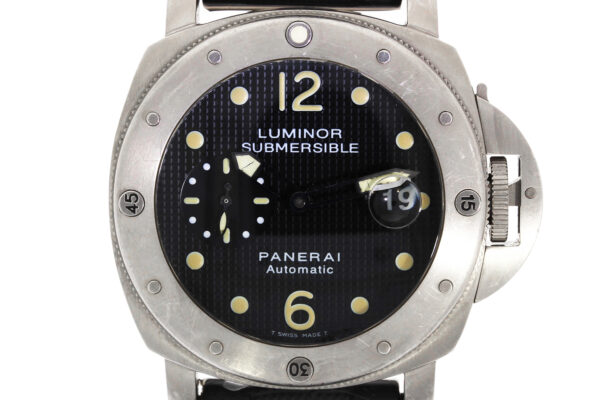 Luminor Submersible